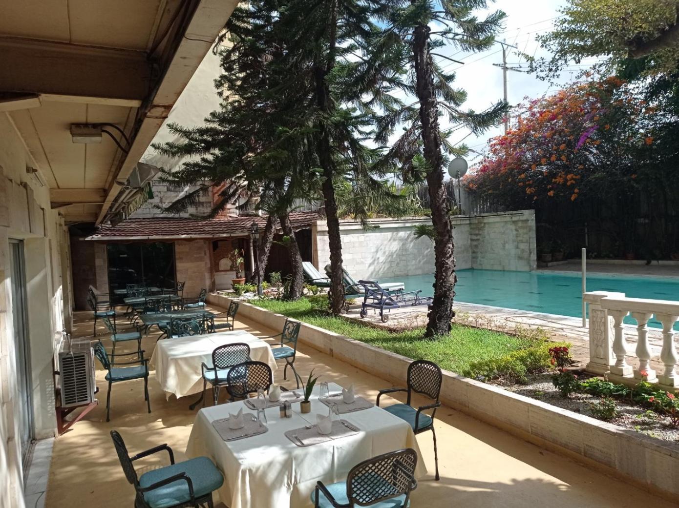 Sunny Garden Hotel Antananarivo Kültér fotó